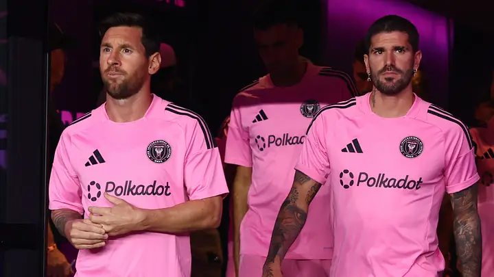 Inter Miami CF players walking out in the pink Polkadot kit